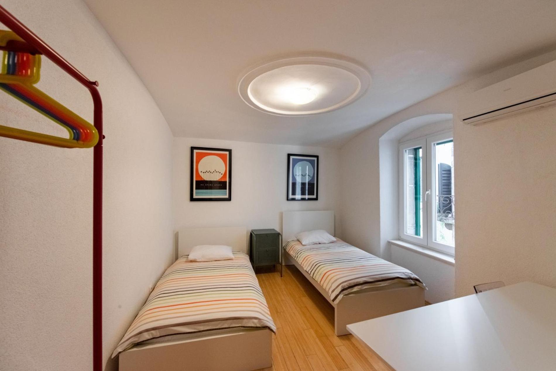 Duplex With Terrace In The City Centar สปลิท ภายนอก รูปภาพ