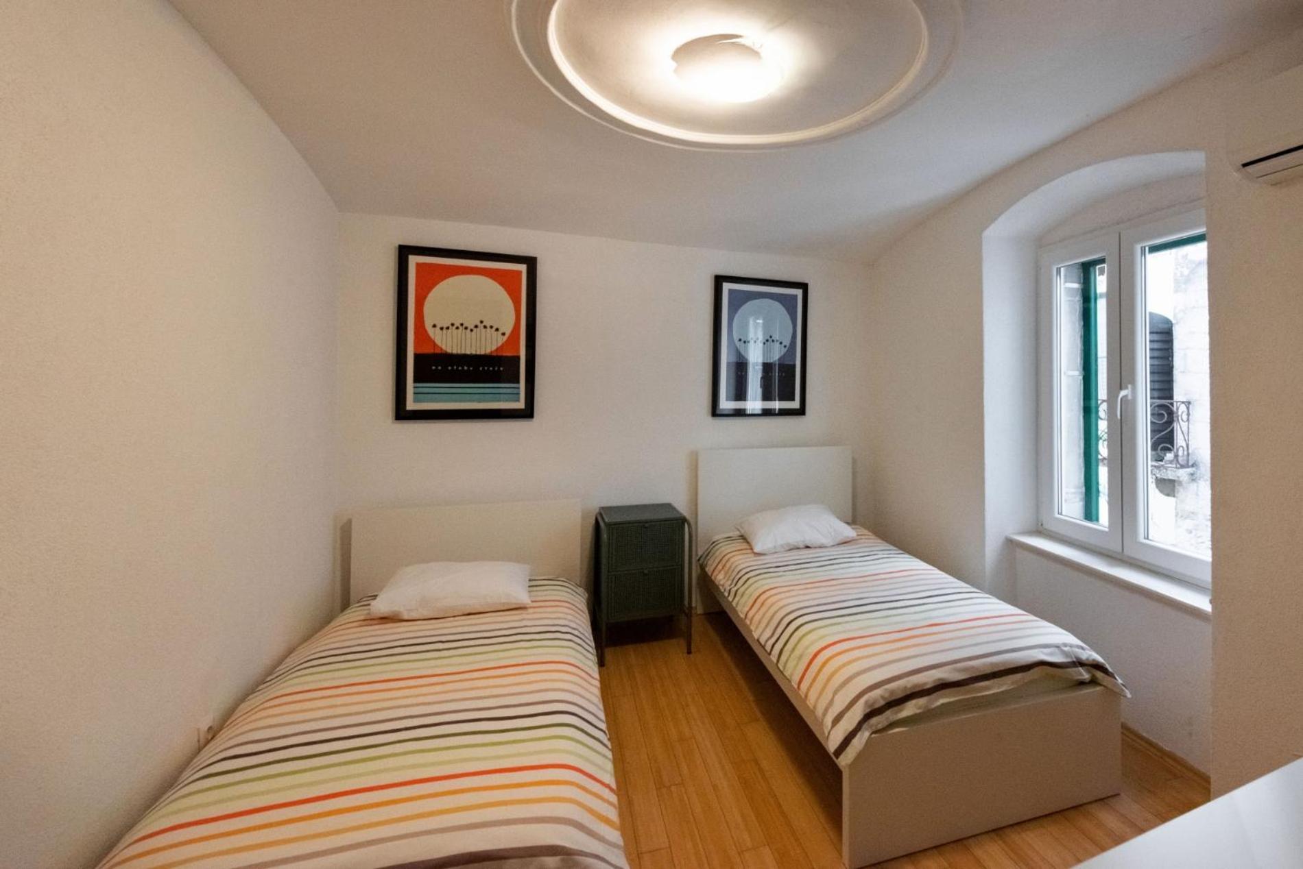 Duplex With Terrace In The City Centar สปลิท ภายนอก รูปภาพ